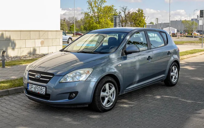 samochody osobowe Kia Ceed cena 11900 przebieg: 205000, rok produkcji 2007 z Grabów nad Prosną